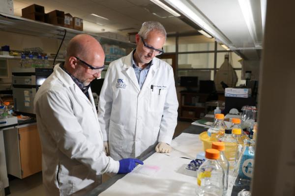 This is a photo of Vincent Venditto, Ph.D., and Dave Feola, Pharm.D., Ph.D., who have been awarded a two-year $1 million grant from the National Institutes of Health to develop a new therapy for post-heart attack inflammation. Carter Skaggs | UK Photo