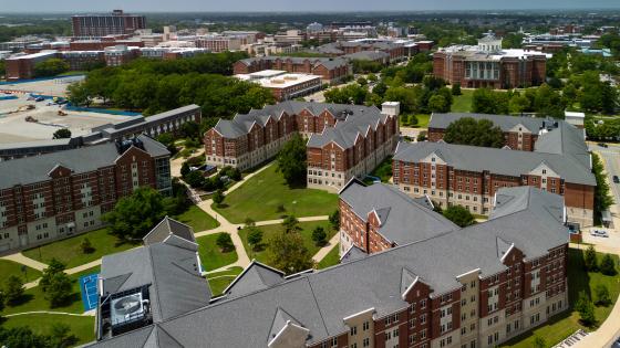 This is a photo of the University of Kentucky campus. Mark Cornelison, UK Photo.